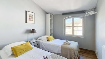 3 chambres, fer et planche Ă repasser, lit parapluie, Wi-Fi