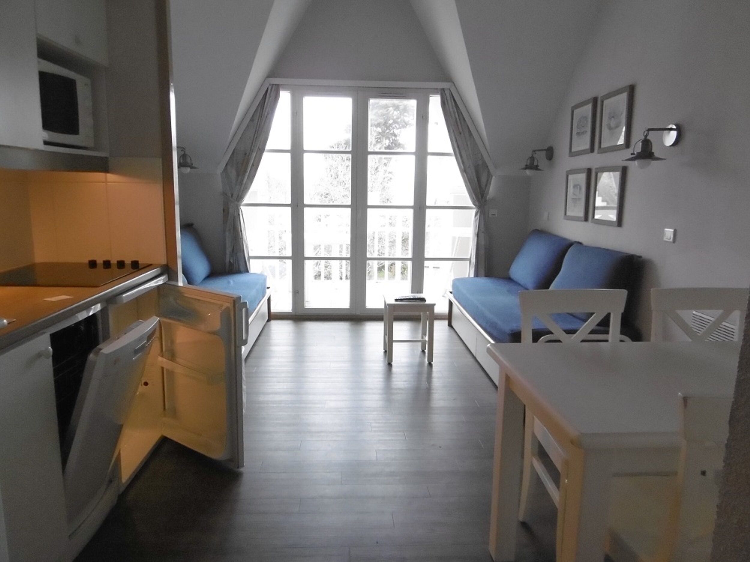 Charming duplex apartment for 5 people by the sea in Benodet, heated pool