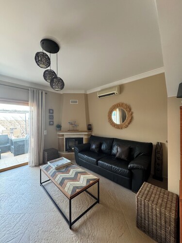 Charming house in Tavira - Peaceful neighborhood of Mato Espírito Santo