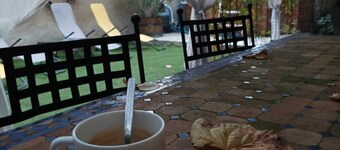 Relaxing stay at the foot of Mont Ventoux - terrace, pool & Provencal charm