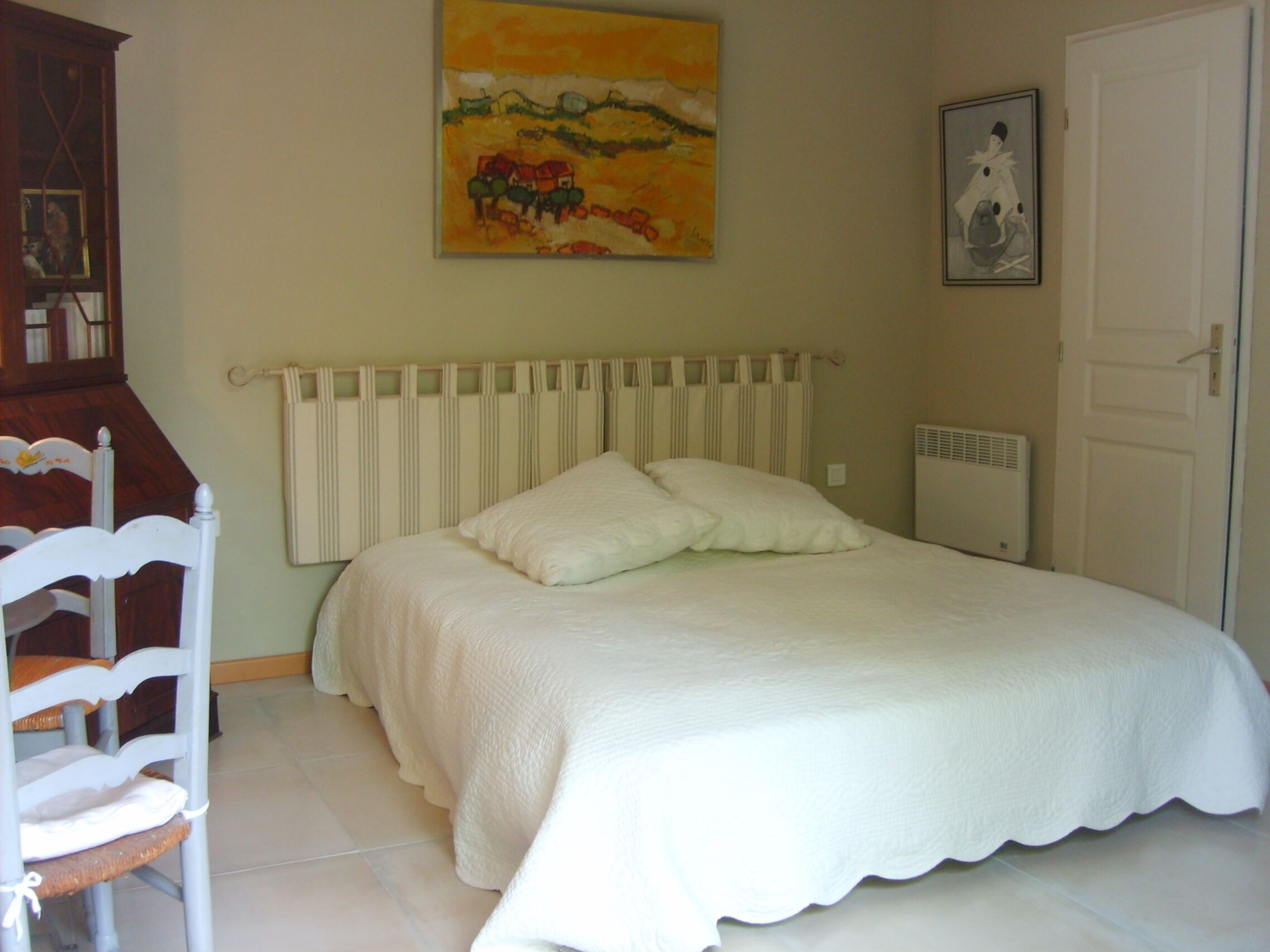 LE CLOS MARTIN, STUDIO BETWEEN AVIGNON AND ST REMY DE PROVENCE