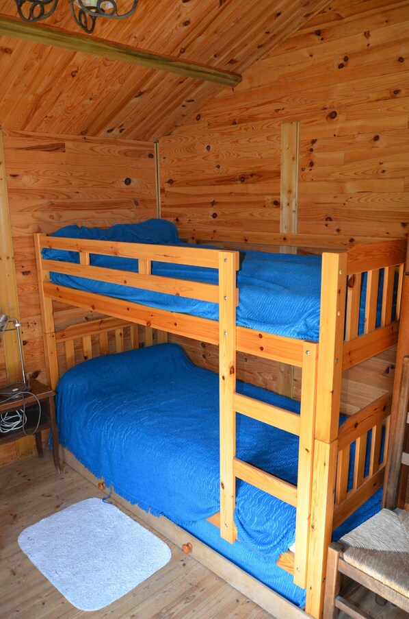 5 chambres, bureau, fer et planche à repasser, Wi-Fi