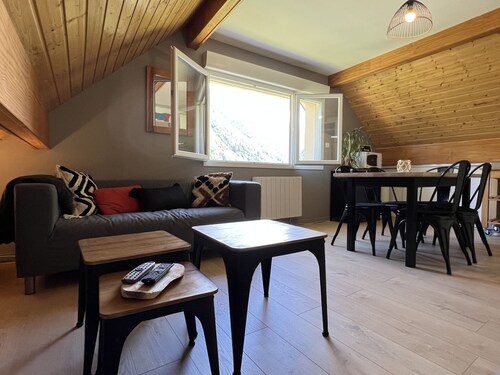 3 Zimmerwohnung 4/5 Personen - 180 ° Blick über das Cauterets Tal. 