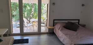 1 bedroom, iron/ironing board