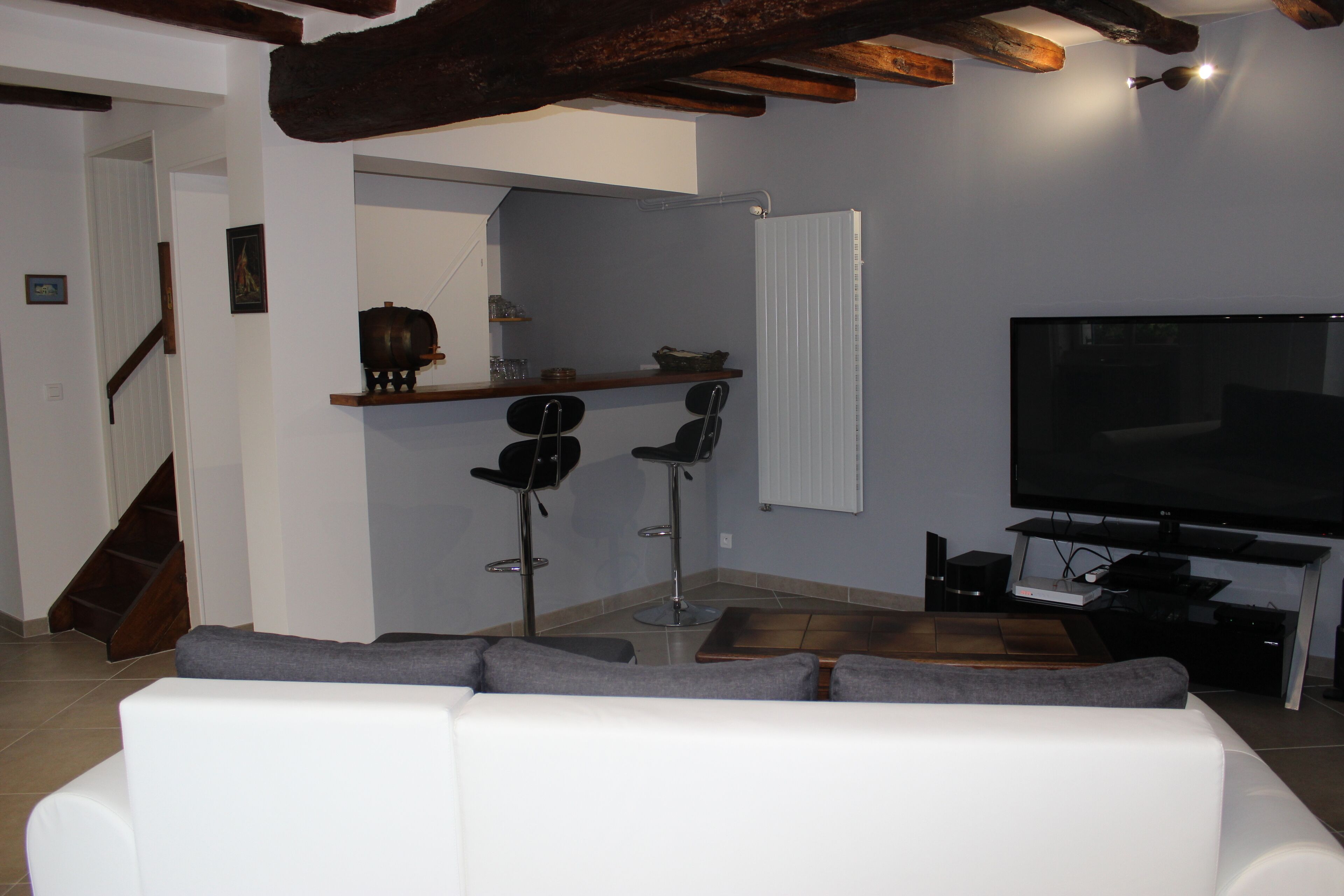 Recharge yourself in a small farm in the countryside with heated pool