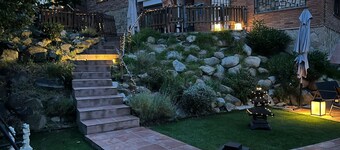  Nydelig leilighet i en villa med svømmebasseng og hage 