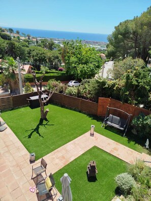 Property grounds -  Beautiful apartment in villa with pool and garden  (Cabrils)