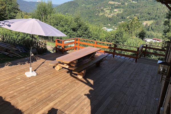 Belle terrasse avec vue panoramique