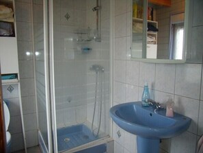 Hair dryer, towels - House                         (Tréguennec)