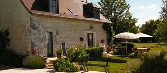 Gîte de Charme en Touraine + Heated swimming pool with view ! Pleine Nature ! 5 pers.