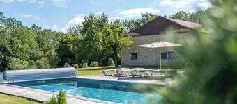 Farmhouse well renovated with heated pool, Jacuzzi, sauna, home cinema