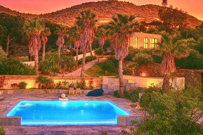 Corsica, very nice amenities for this villa with sea views