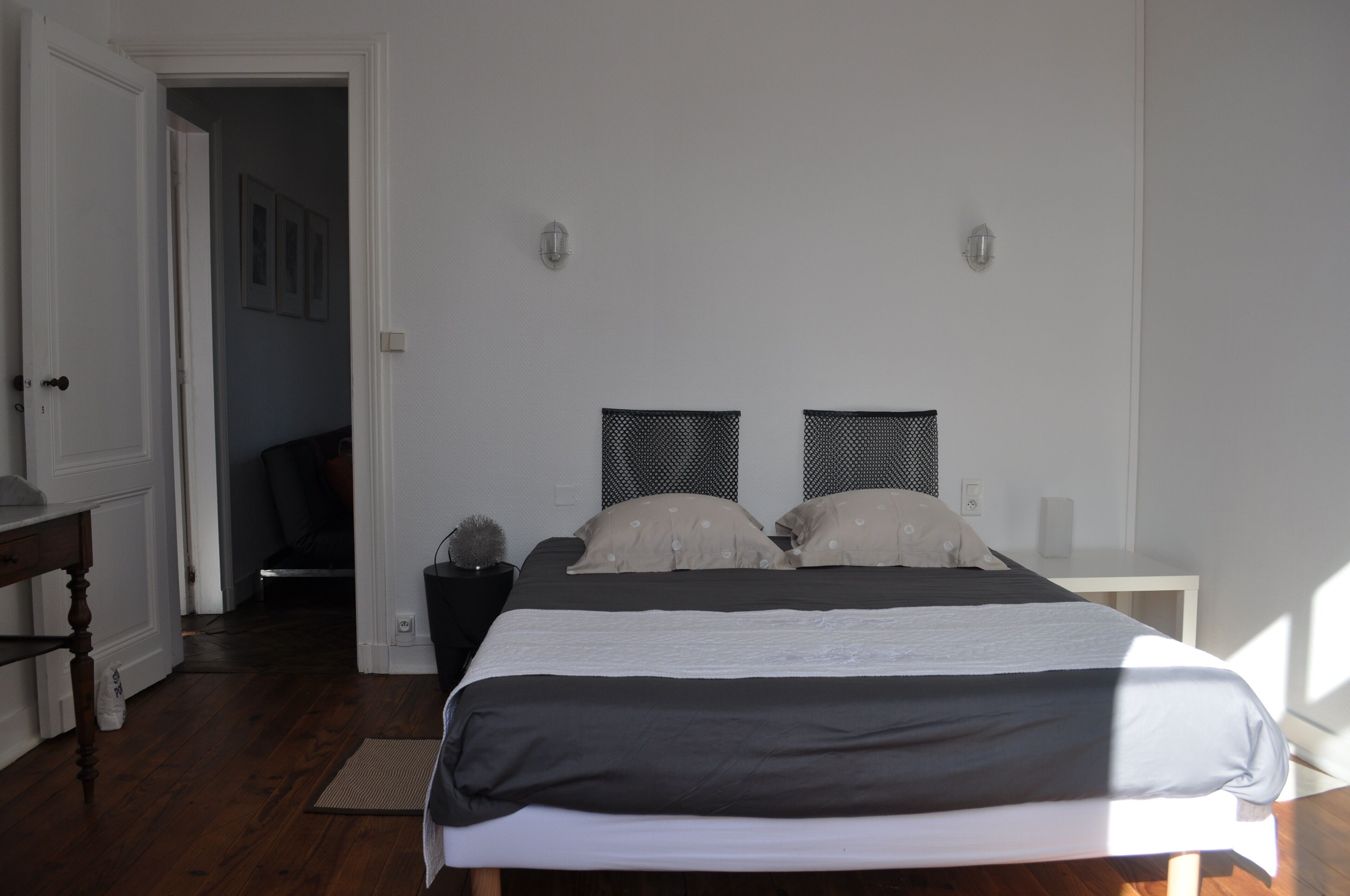 3 chambres, fer et planche à repasser, lit parapluie, Wi-Fi gratuit