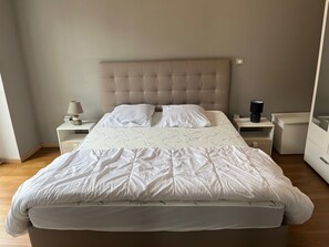 3 bedrooms, travel crib, free WiFi, wheelchair access - Superb, very SPACIOUS VILLA in the center of Wimereux, 500m from the beach (Wimereux)