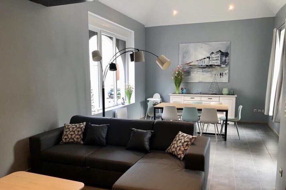 Superb very spacious villa in the center of Wimereux, not far from the beach