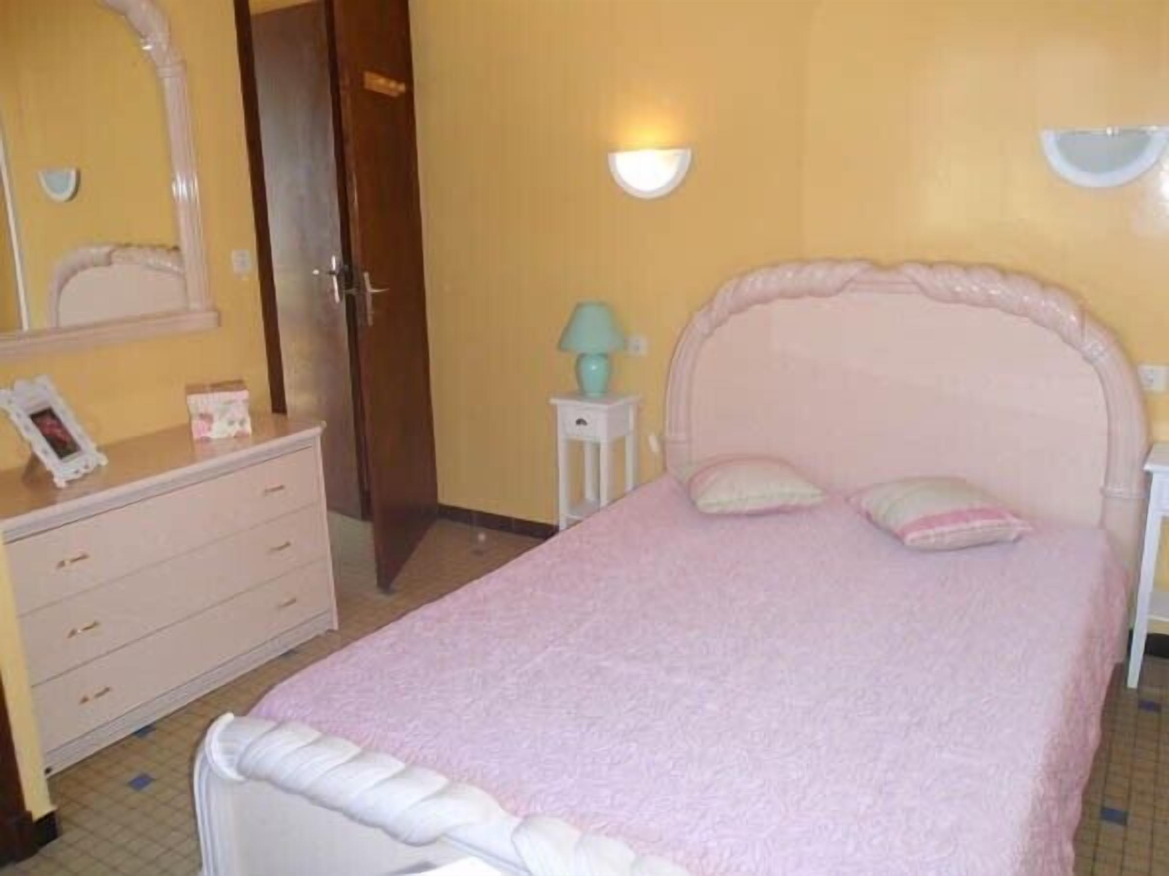 charming villa in Ayzac ost