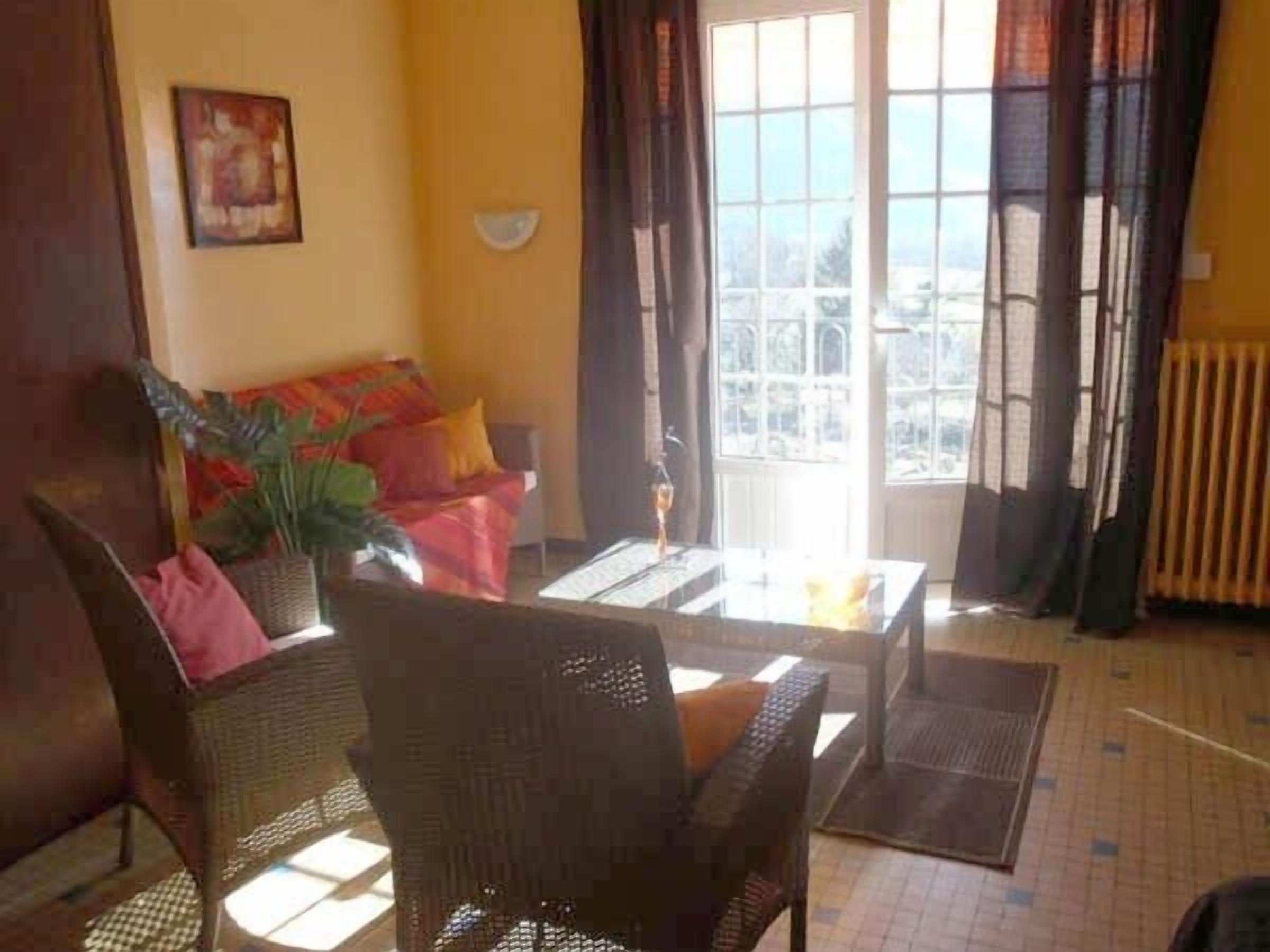 charming villa in Ayzac ost