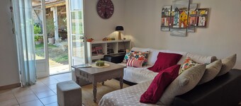 Children's paradise calm nights, guest animals, plenty of Playmobilss