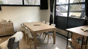 Uklassifisert bilde, 3 av 28, knapp