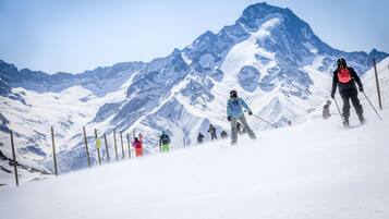 Snow and ski sports