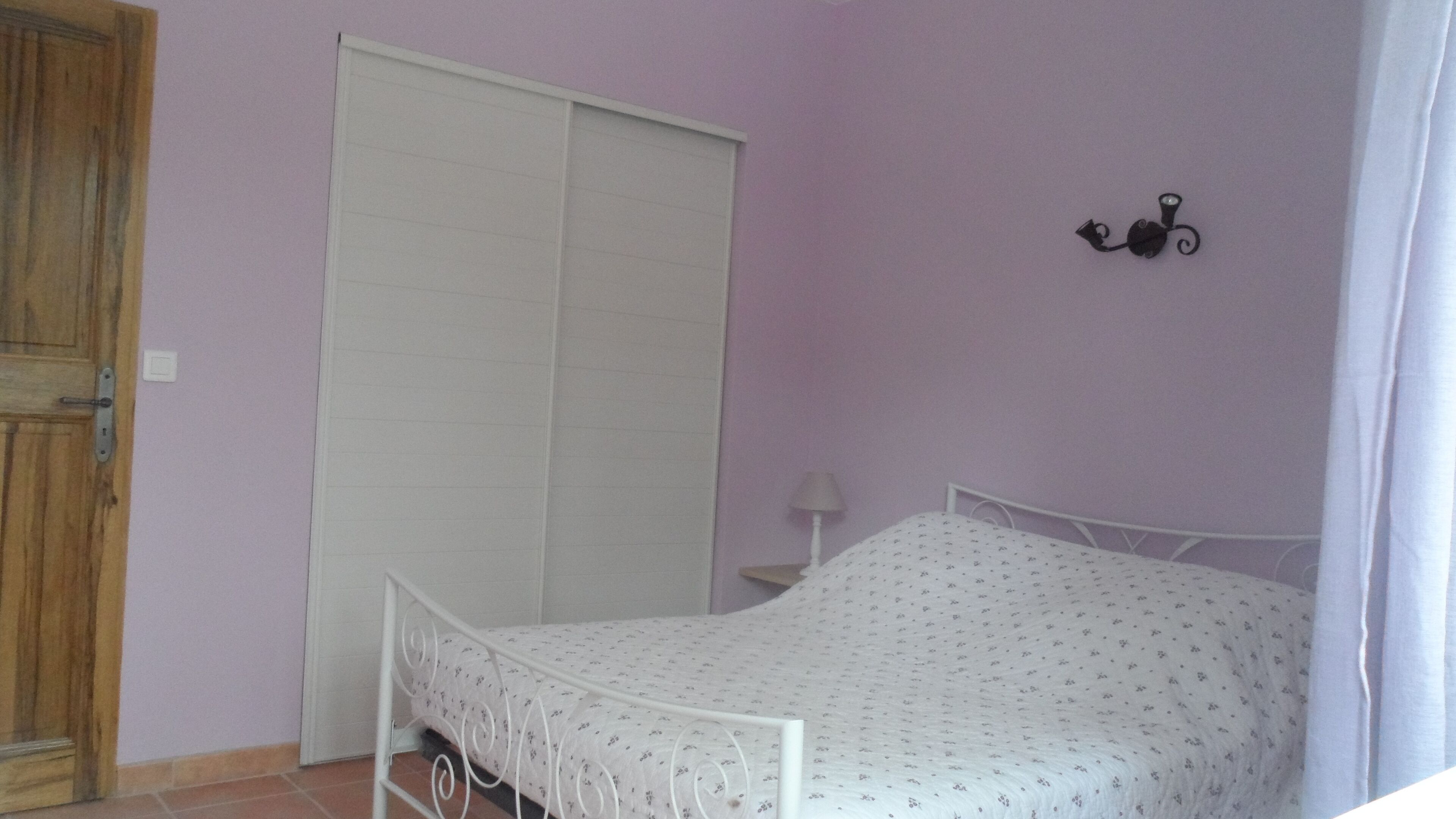 Sarsaparilla, comfort and tranquility close to Pezenas