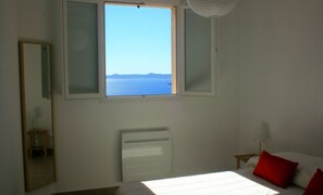 4 間睡房、熨斗/熨衫板、可攜式嬰兒床、免費 Wi-Fi