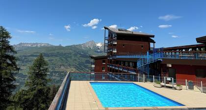 ARCS1800 RUITOR PISCINE WIFFI BBOX Netflix Fibre 4 pers balcon sud park couvert