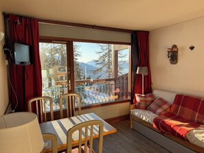 TV - ARCS1800 RUITOR WIFFI Fiber 4 pers south balcony. Covered PARKING ! 150m transarc (Bourg-Saint-Maurice)