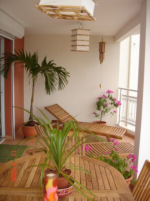 Property grounds - APARTMENT feet in water (Le Carbet)