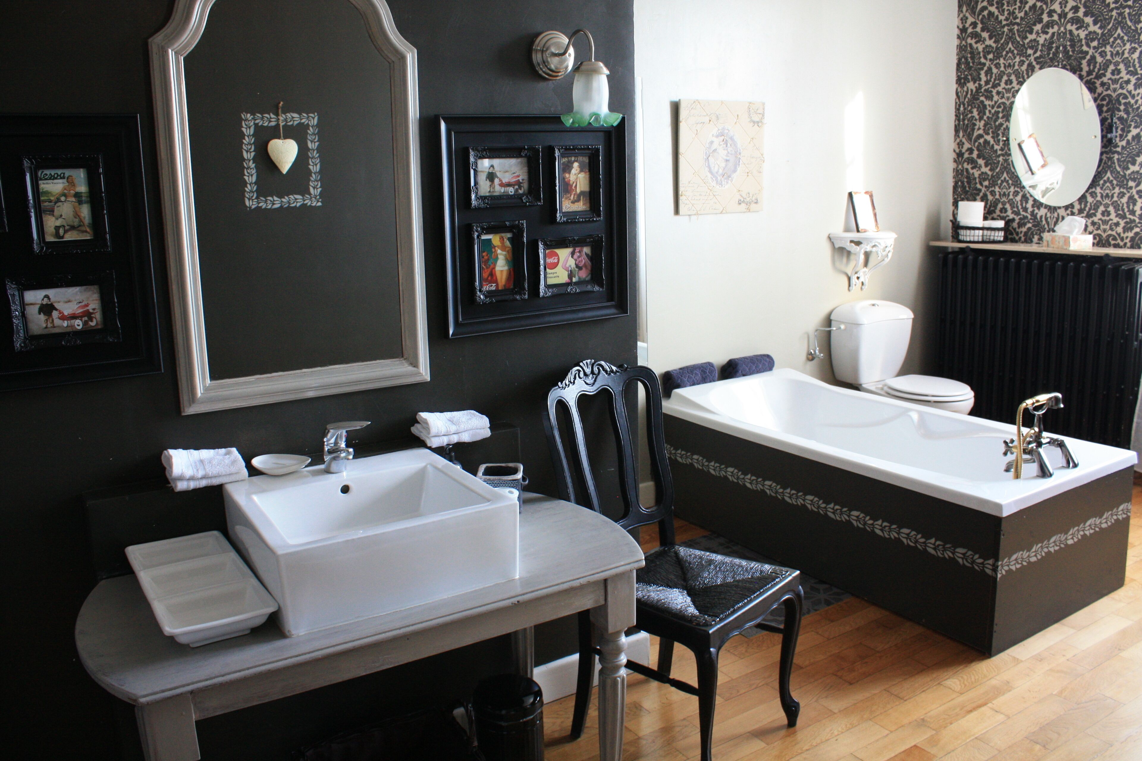 Combined shower/tub, hair dryer, towels, soap