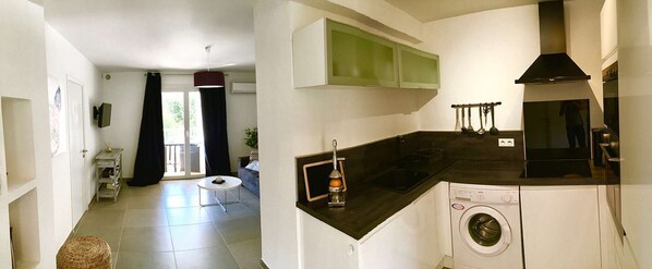 Køleskab, mikrobølgeovn, ovn, opvaskemaskine