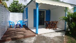 Outdoor dining - Residence Acacia 3 Bungalows 2/3 pers  (St François)