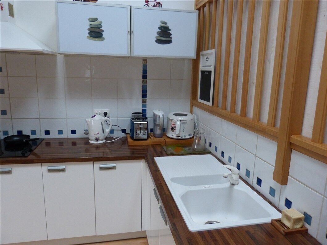 Loft 130 m² - quiet in the city center - shared garden - WiFi