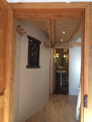 Interior - Gite 6 persons 75m2, Near Plagne Montalbert (Notre-Dame-Du-Pré)