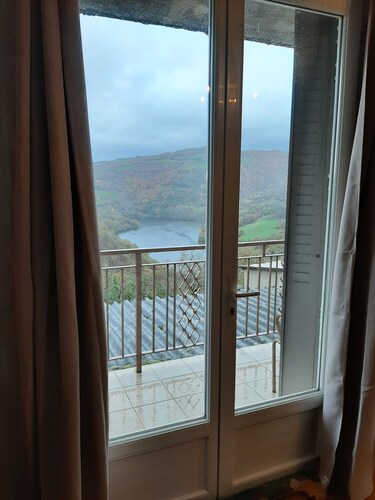 Randonnée portes de l'Aubrac Vue sur Lac, 4 pers, 2 bedrooms 2 wc