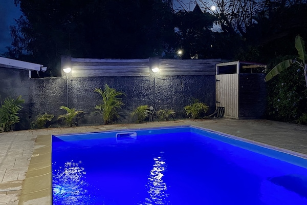 Piscine de nuit