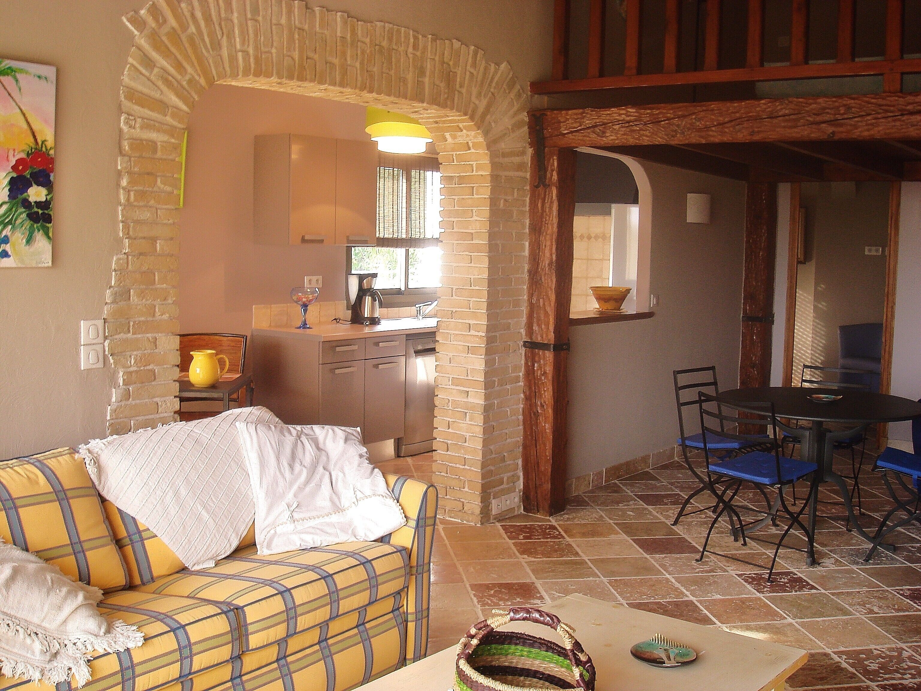 Maison de 4 Appartements 2 a 8 chambres Piscine Salle Commune Côte d'Azur 