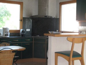 Fridge, microwave, oven, stovetop - KER BODEGA, POOL AND SEASIDE (Mesquer)
