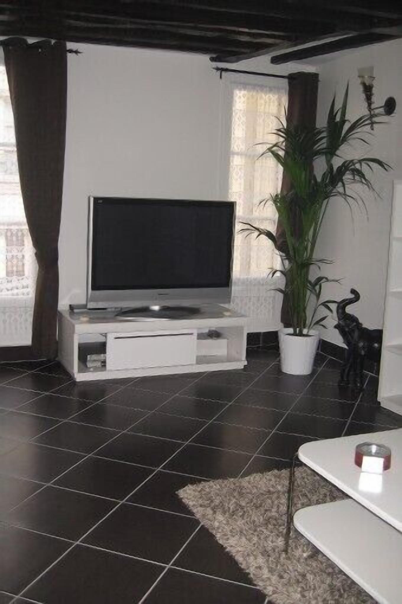 Apartment in the heart of Montmartre - Charming 2 room apartment of 55 m2 - all comfort.