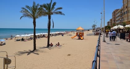 LUX. FULL CENTER APARTMENT, reg. Alicante, 3 CH, 2 bathrooms,parking,200 m BEACH