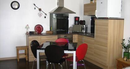 New apartment, comfortable, super center, elevator and wifi