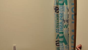 Douche, papier toilette