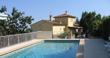 Apartment 111 m2 in villa, sea view from 2 to 7 beds - 2 bathrooms