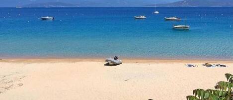 Playa en los alrededores