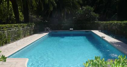 House St Martin du Var Alpes Maritimes, 6 persons, air-conditioned, swimming pool