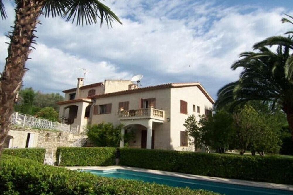 St Martin du Var Alpes Maritimes house rental for 6 people, air conditioned