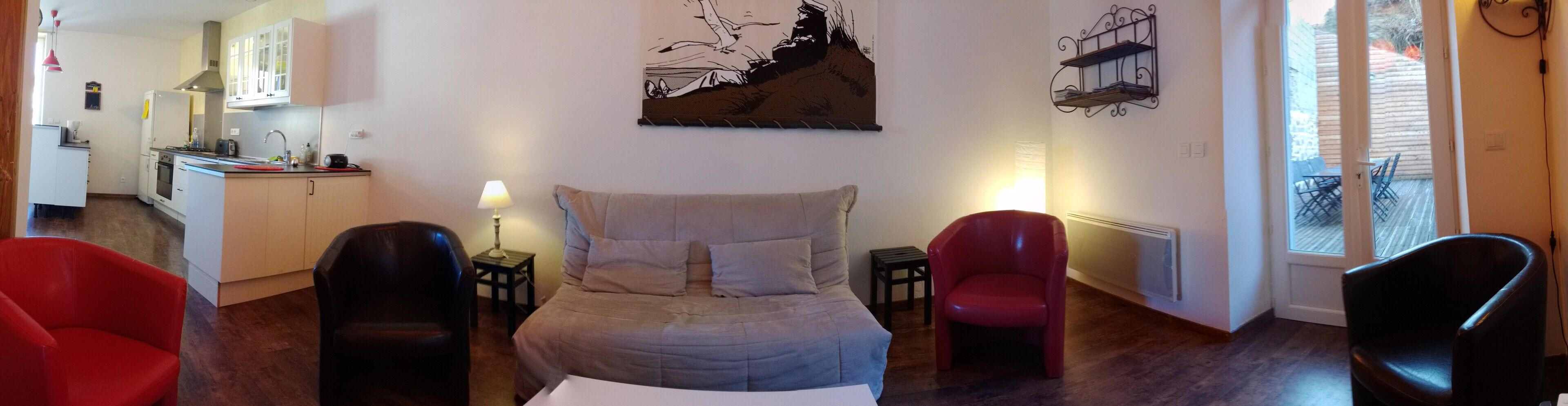 House, 3 bedrooms, downtown, near thermal baths and ski shuttles, WIFI