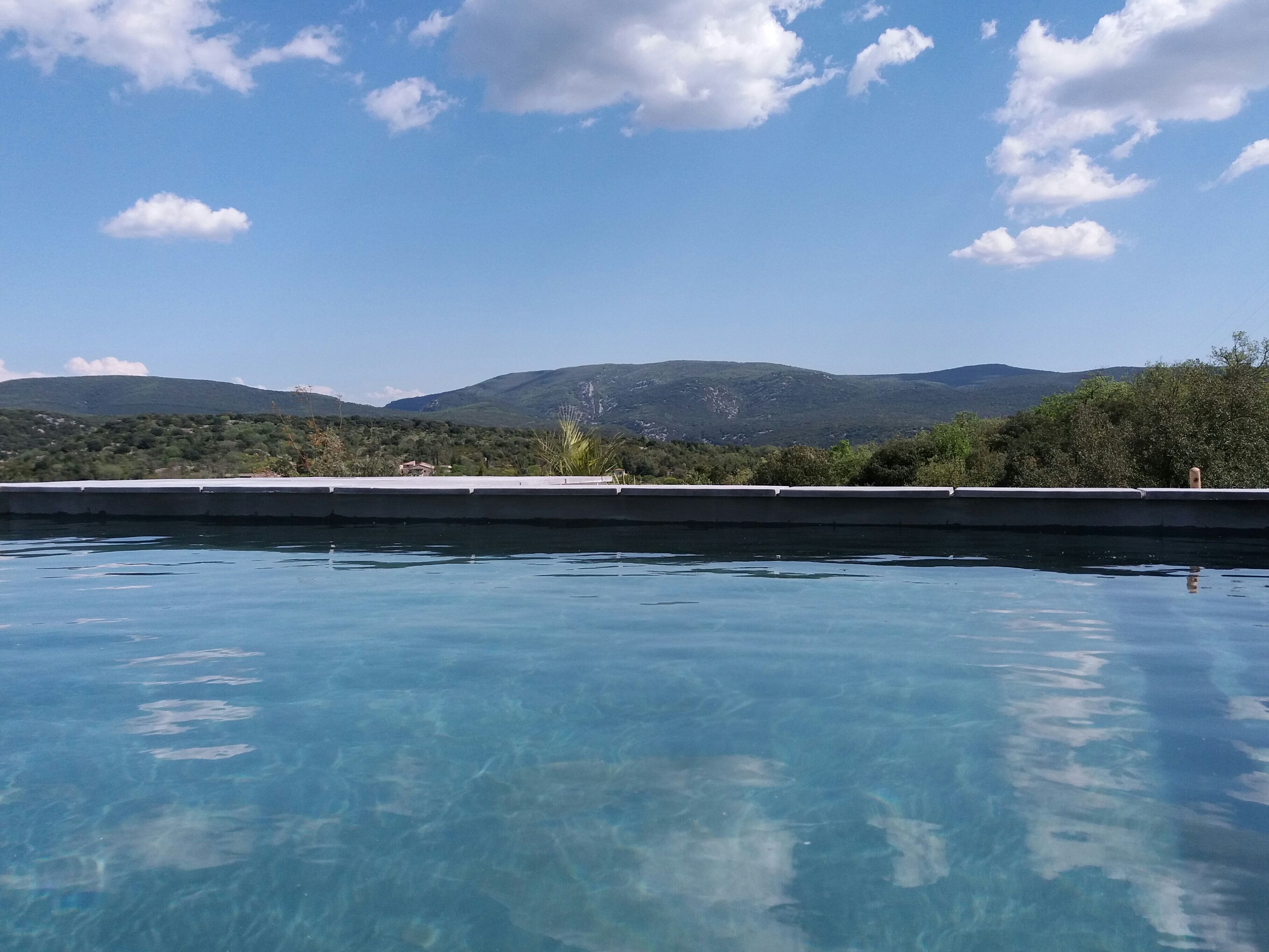 Le Cade cottage ☆☆☆☆ with heated pool, near the Gorges de l'Ardèche