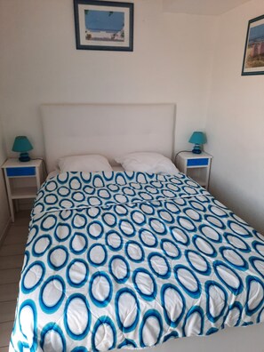 2 Schlafzimmer, Bügeleisen/Bügelbrett, Reisekinderbett, kostenloses WLAN