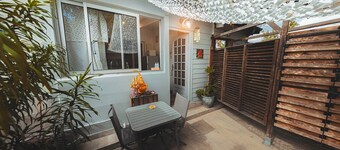 STUDIO CASSIA, 300m from the beach
